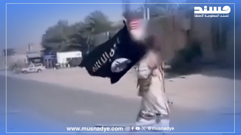 فيديو مضلل لشعار وعناصر القاعدة يتجولون في شوارع المكلا - قديم